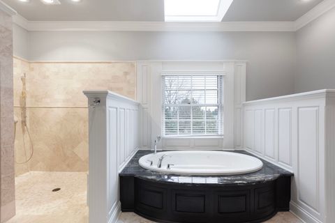 Tiny photo for 22 Aintree Road, St. Charles, IL 60174 (MLS # 12544601)