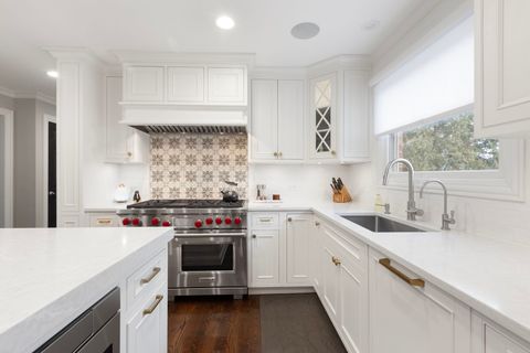 Tiny photo for 22 Aintree Road, St. Charles, IL 60174 (MLS # 12544601)