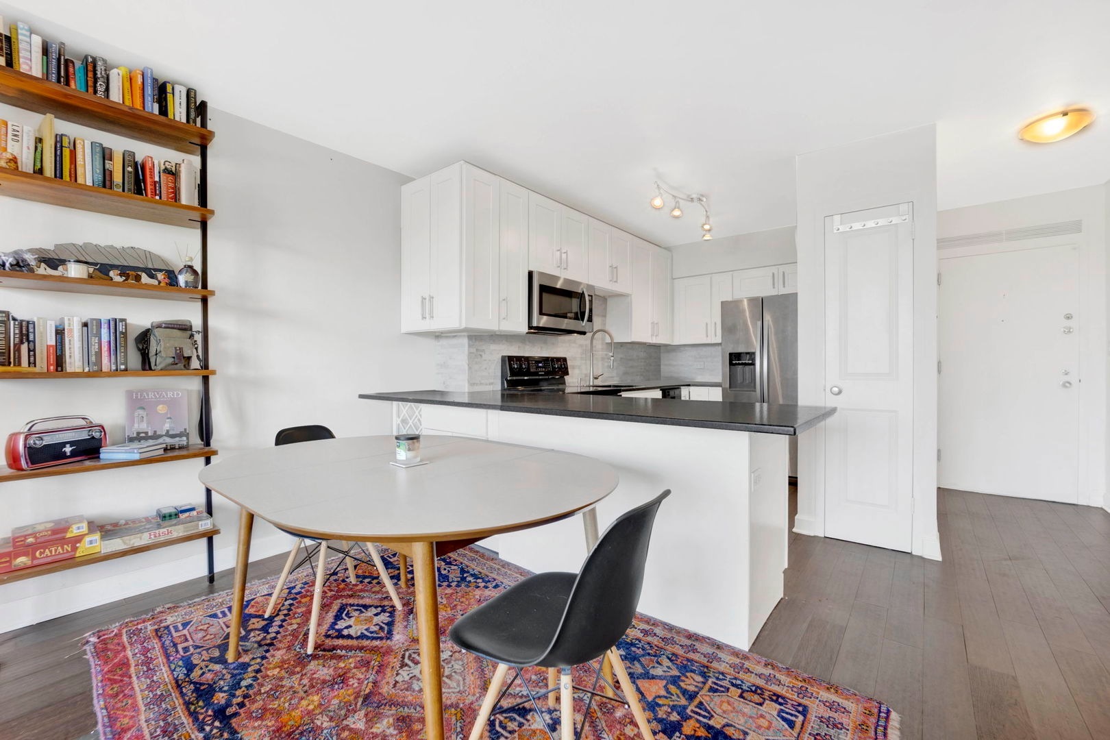 1550 N Lake Shore Drive 3C