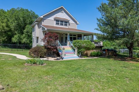 Tiny photo for 463 40TH Street, East Moline, IL 61244 (MLS # 12681222)