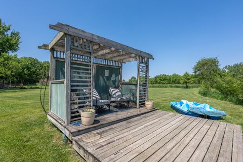 Tiny photo for 463 40TH Street, East Moline, IL 61244 (MLS # 12681222)