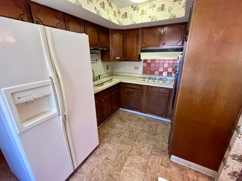 Tiny photo for 420 W Millers Road, Des Plaines, IL 60016 (MLS # 12502860)