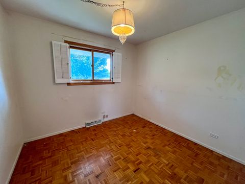 Tiny photo for 420 W Millers Road, Des Plaines, IL 60016 (MLS # 12502860)