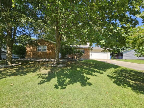 Tiny photo for 1011 Blueberry Hill Avenue, Mt Vernon, IL 62864 (MLS # 12740857)