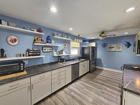 Tiny photo for 1011 Blueberry Hill Avenue, Mt Vernon, IL 62864 (MLS # 12740857)