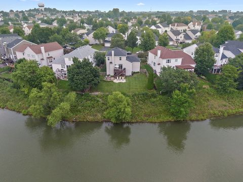 Tiny photo for 423 Horizon Drive W, St. Charles, IL 60175 (MLS # 12436703)