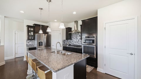 Tiny photo for 5 Palisades Boulevard, Hawthorn Woods, IL 60047 (MLS # 12786173)