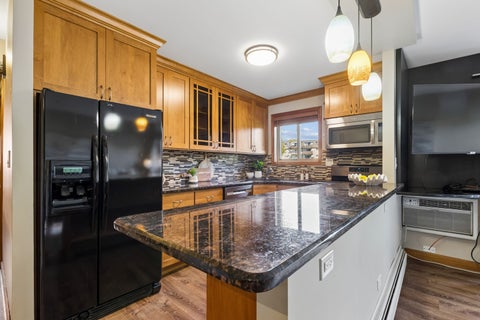 Tiny photo for 572 FAIRWAY VIEW Drive #1B, Wheeling, IL 60090 (MLS # 12776921)