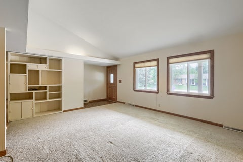 Tiny photo for 104 Sharon Lane, North Aurora, IL 60542 (MLS # 12592170)