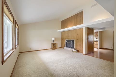 Tiny photo for 104 Sharon Lane, North Aurora, IL 60542 (MLS # 12592170)