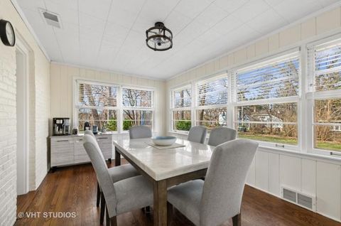 Tiny photo for 412 Warwick Road, Tower Lakes, IL 60010 (MLS # 12574638)