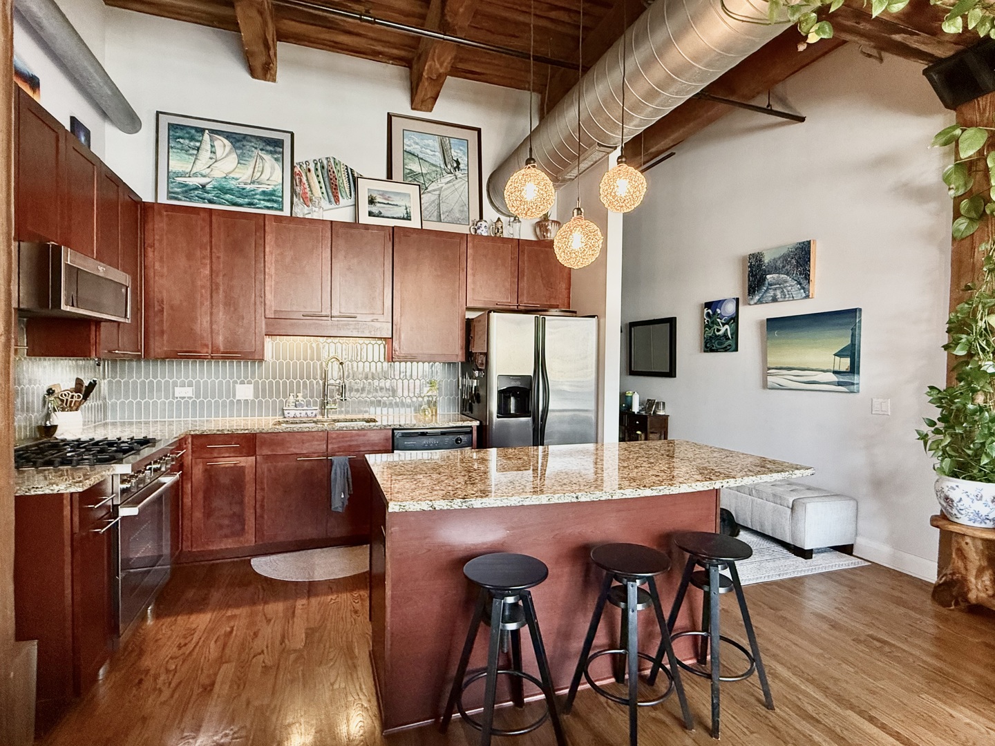 770 W Gladys Avenue 301