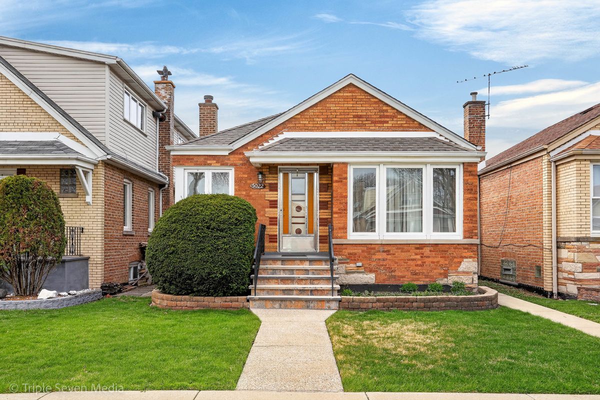 5022 S Leclaire Ave, Chicago, IL 60638 for sale - Stessa