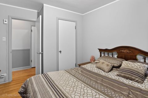 Tiny photo for 5022 S Leclaire Avenue, Chicago, IL 60638 (MLS # 12615821)