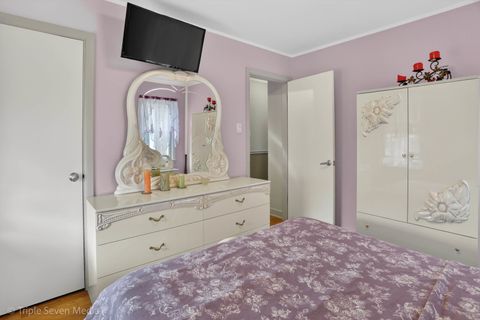 Tiny photo for 5022 S Leclaire Avenue, Chicago, IL 60638 (MLS # 12615821)