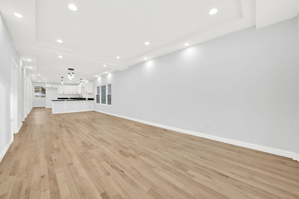 6513 S Mozart Street