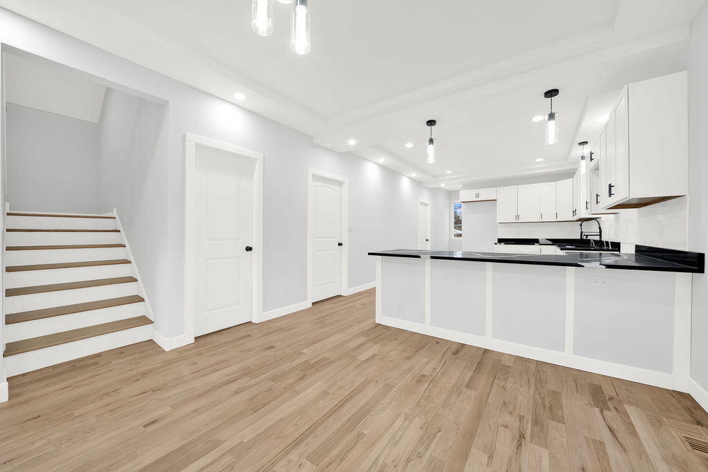 6513 S Mozart Street