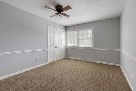 A home in Roselle
