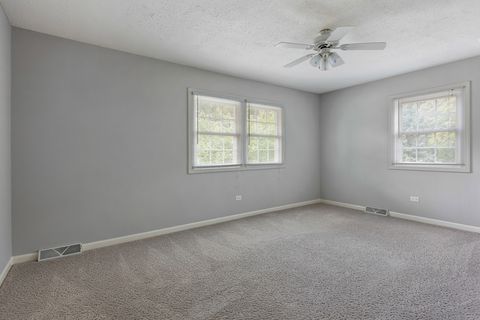 A home in Roselle