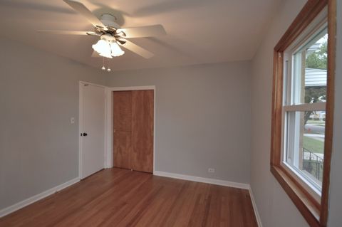 Tiny photo for 11148 Shelley Street, Westchester, IL 60154 (MLS # 12493801)
