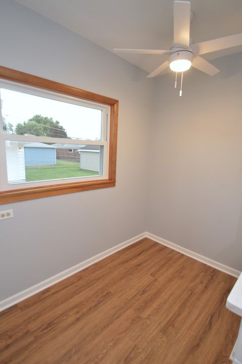Tiny photo for 11148 Shelley Street, Westchester, IL 60154 (MLS # 12493801)