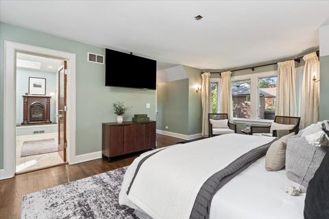 Tiny photo for 2951 Colfax Street, Evanston, IL 60201 (MLS # 12525796)