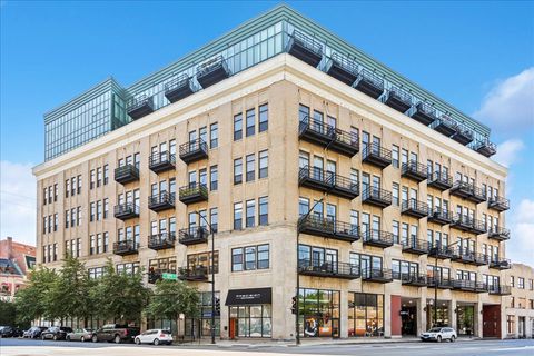 Photo of 1645 W Ogden Avenue #521, Chicago, IL 60612 (MLS # 12571219)