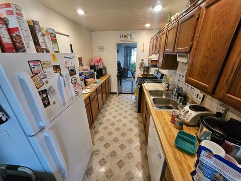 Tiny photo for 2907 Ridge Avenue, Rockford, IL 61103 (MLS # 12579952)