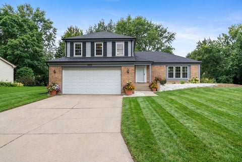 Photo of 1465 Jasper Drive, Wheaton, IL 60189 (MLS # 12764664)