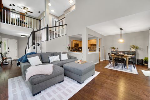 Tiny photo for 2117 Peach Tree Lane #2117, Algonquin, IL 60102 (MLS # 12638764)