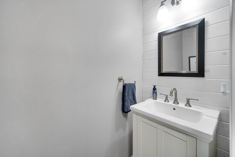 Tiny photo for 2117 Peach Tree Lane #2117, Algonquin, IL 60102 (MLS # 12638764)
