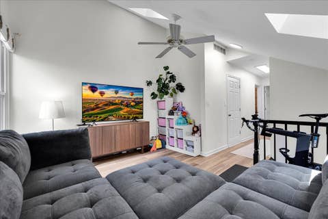 Tiny photo for 2684 College Hill Circle, Schaumburg, IL 60173 (MLS # 12687992)