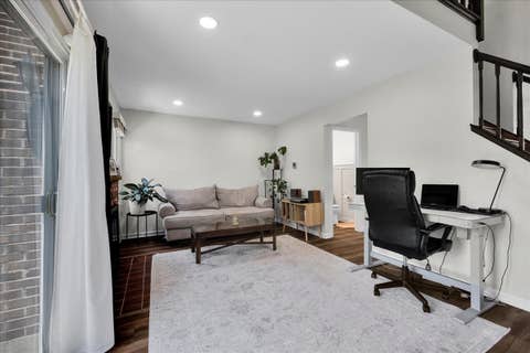 Tiny photo for 2684 College Hill Circle, Schaumburg, IL 60173 (MLS # 12687992)