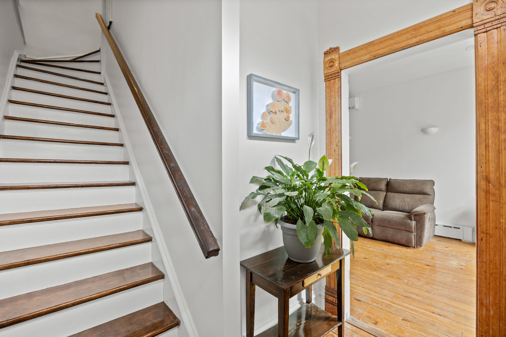 2024 W Superior Street