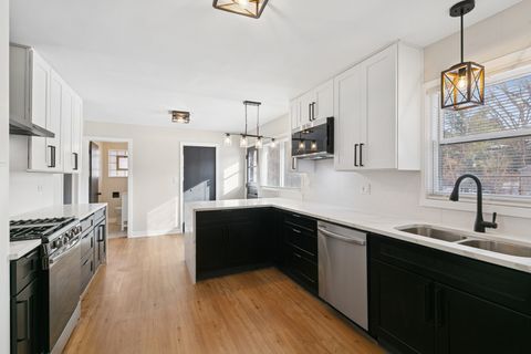 Tiny photo for 12323 S 74th Avenue, Palos Heights, IL 60463 (MLS # 12564912)