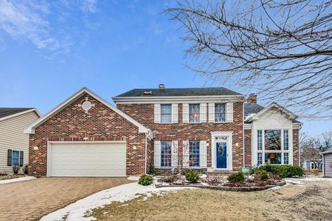 2142 N Charter Point Drive Arlington Heights IL 60004
