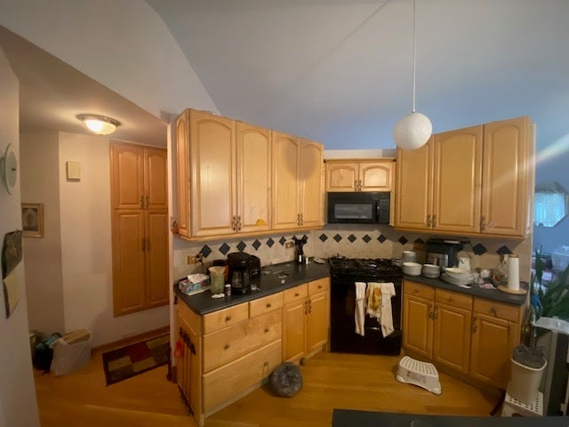 761 Laguna Road