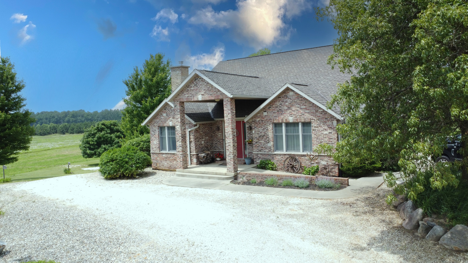 1897 N 2500 East Road
