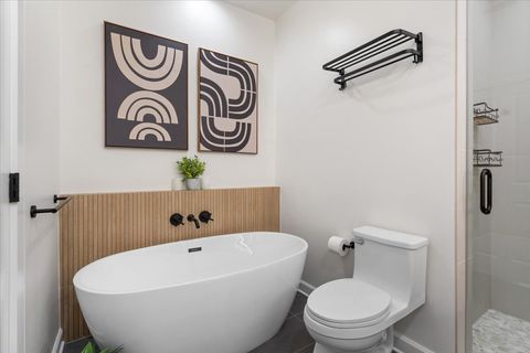Tiny photo for 2976 N Riverwalk Drive #70, Chicago, IL 60618 (MLS # 12613996)