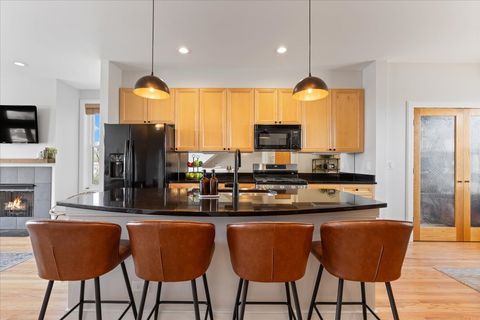 Tiny photo for 2976 N Riverwalk Drive #70, Chicago, IL 60618 (MLS # 12613996)