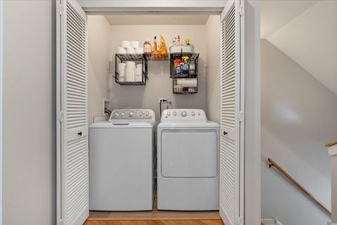 Tiny photo for 2976 N Riverwalk Drive #70, Chicago, IL 60618 (MLS # 12613996)