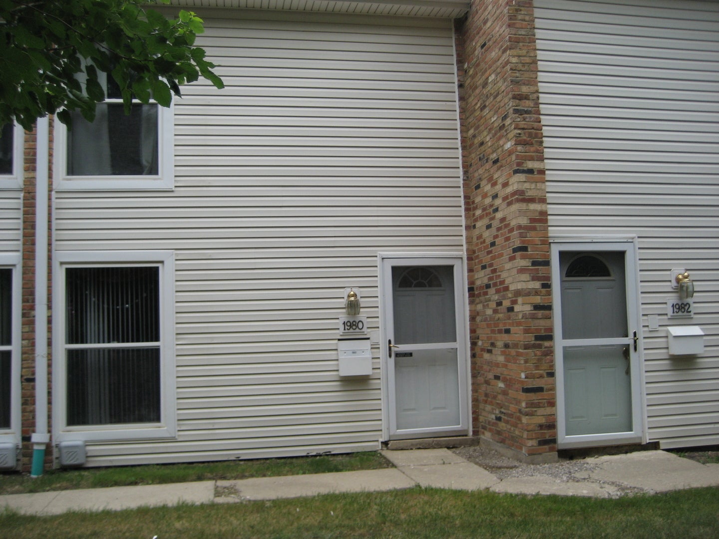 1980 Huntington Boulevard