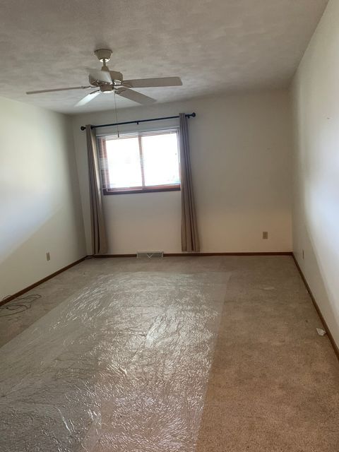 Tiny photo for 4704 9th Street #2, East Moline, IL 61244 (MLS # 100000333)