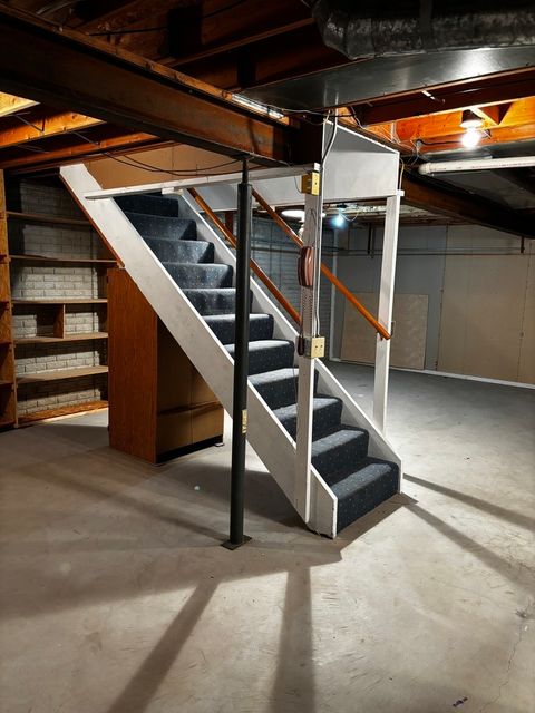 Tiny photo for 4704 9th Street #2, East Moline, IL 61244 (MLS # 100000333)