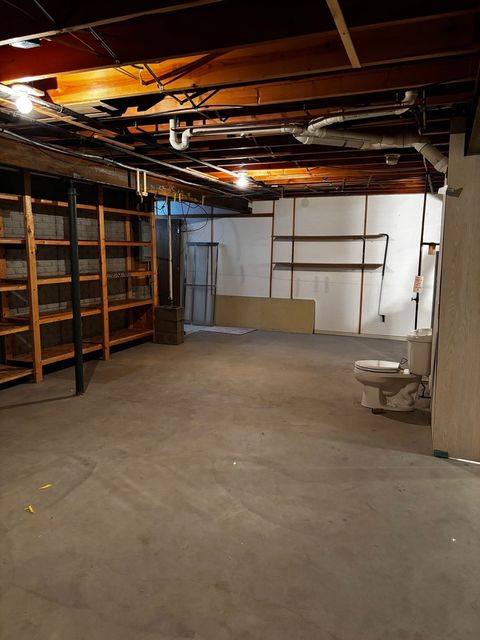 Tiny photo for 4704 9th Street #2, East Moline, IL 61244 (MLS # 100000333)