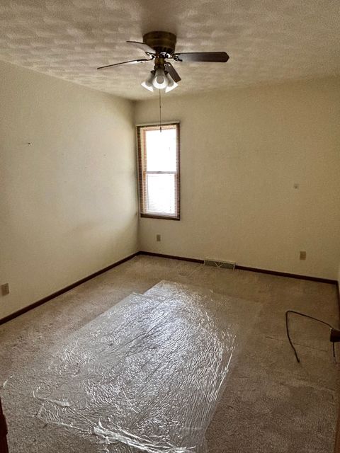 Tiny photo for 4704 9th Street #2, East Moline, IL 61244 (MLS # 100000333)