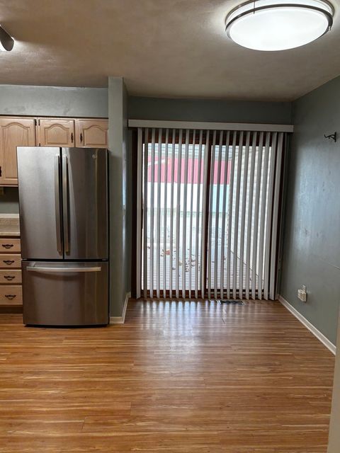 Tiny photo for 4704 9th Street #2, East Moline, IL 61244 (MLS # 100000333)