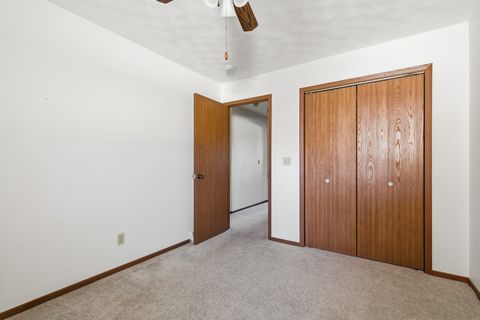 Tiny photo for 4704 9th Street #2, East Moline, IL 61244 (MLS # 100000333)