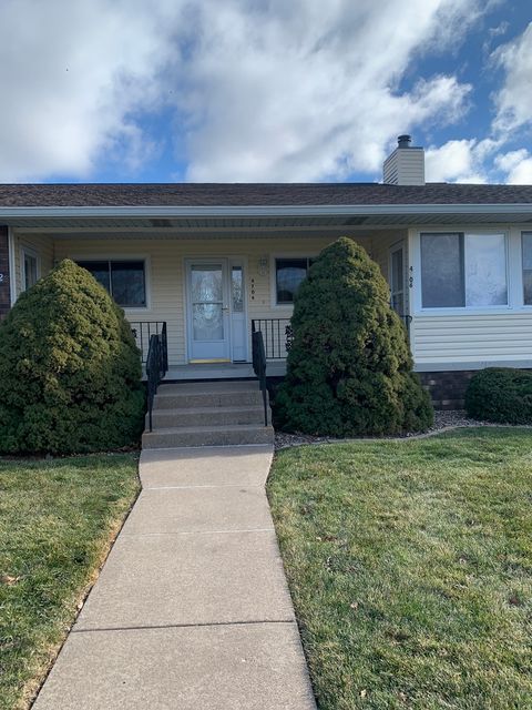 Tiny photo for 4704 9th Street #2, East Moline, IL 61244 (MLS # 100000333)