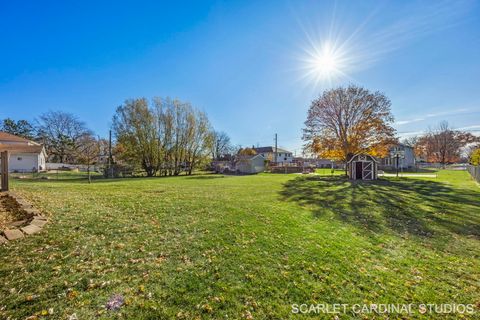 Tiny photo for 13 W Monterey Avenue, Schaumburg, IL 60193 (MLS # 12525863)